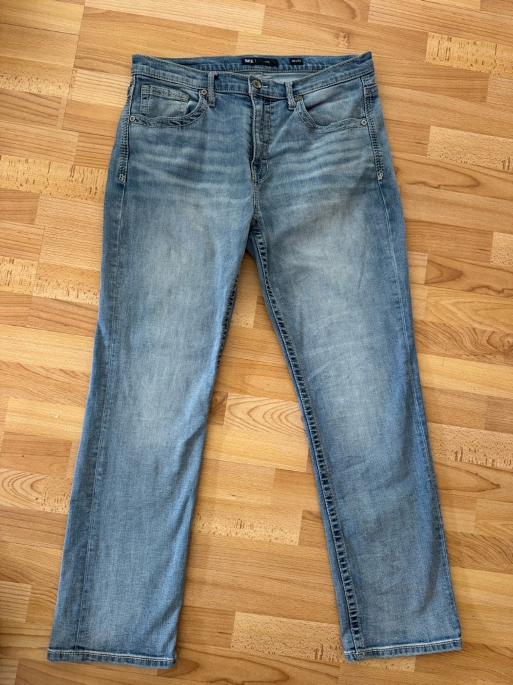 Buckle BKE men’s straight leg jeans. Size 36x32